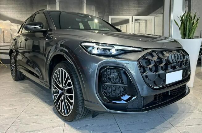 Audi Q5 TDI Quattro (204 KM) Rabat 87 925 zł Dostępne różne opcje !!