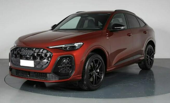 Audi Q5 TDI Quattro (204 KM) Rabat 87 925 zł Dostępne różne opcje !!