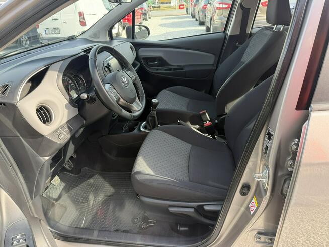 Toyota Yaris Salon Polska, Bezwypadkowy, Kamera cofania, Klimatyzacja automatyczna