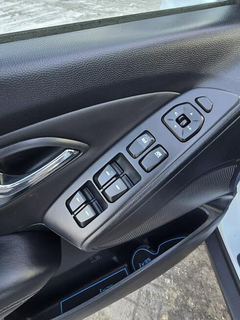 Hyundai ix35 2,0Benz Navigacja.Pół-Skóry.Alufelgi.Centralka.kreydyt.OKAZJA
