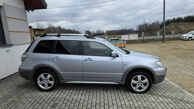 Mitsubishi Outlander 4X4 stały napęd ładne