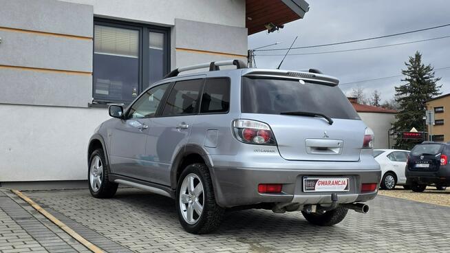 Mitsubishi Outlander 4X4 stały napęd ładne