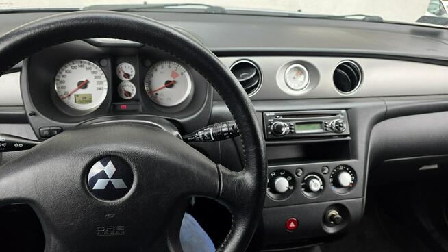 Mitsubishi Outlander 4X4 stały napęd ładne