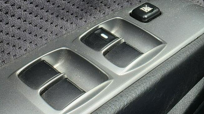 Mitsubishi Outlander 4X4 stały napęd ładne