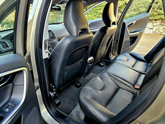 Volvo XC 60 2.0D 5 Cylindrów Skóry Navi Serwis
