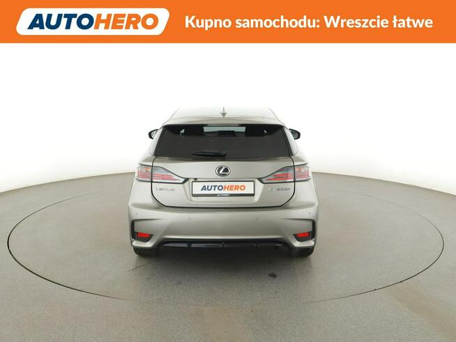 Lexus CT HEV półskóra navi klima auto kamera i czujniki parkowania grzane fotel