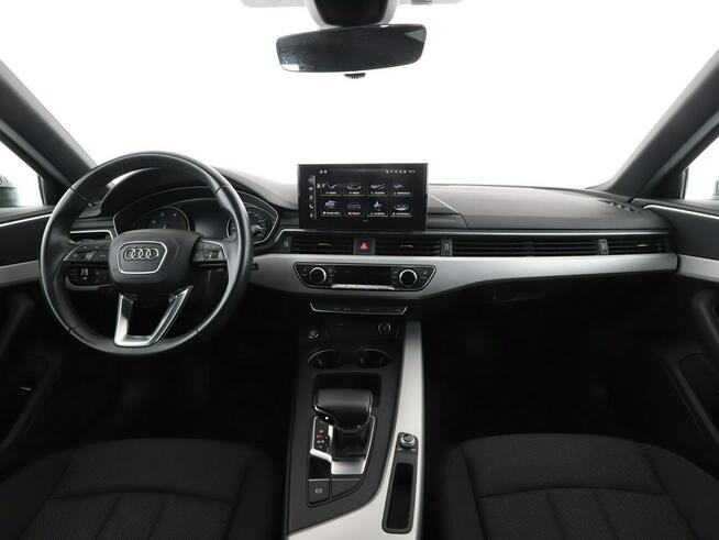 Audi A4 mHEV S-Tronic full LED panorama navi klima auto (3 strefy) grzane