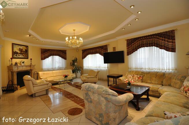 Dom Warszawa Praga Południe, Grochów