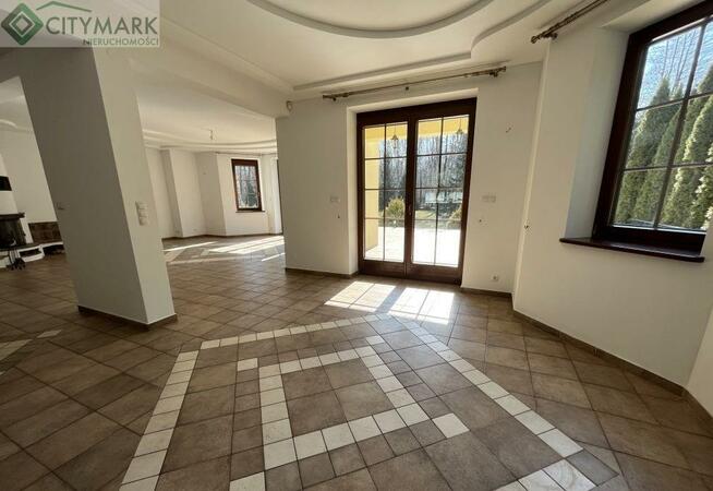 Dom Łomianki Dziekanów Polski