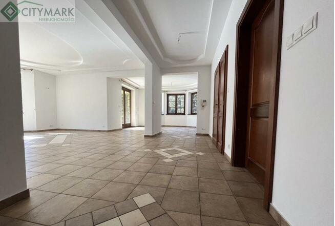 Dom Łomianki Dziekanów Polski