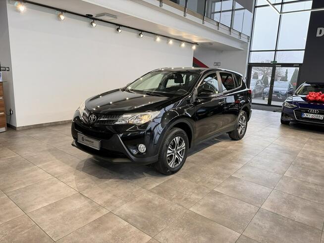 Toyota RAV-4 2.0D-4D 124KM ,HAK, M6 2015 r., komplet opon zimowych, bezwypadkowa,