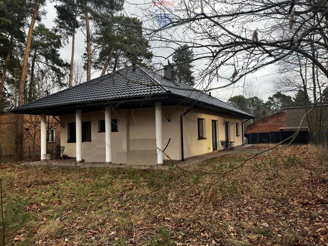 Dom wolnostojący w centrum Jedlni-Letnisko