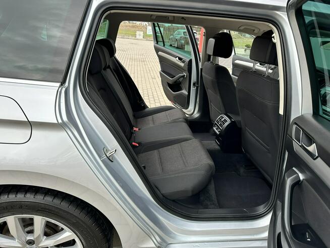 Volkswagen Passat Variant 8xALU, Ele.fotele, ACC, Asystent, 3xClimatronic, GWARANCJA! Bezwypadek