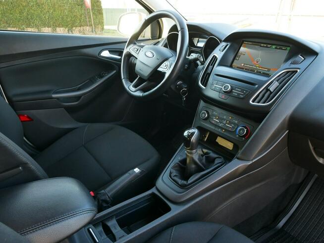Ford Focus 1.0 E-Boost 100KM Kombi -Nowy Rozrząd Kpl -Pakiet zima -Navi -Zobacz