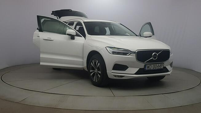 Volvo XC 60 B4 B Momentum Pro aut ! Z Polskiego Salonu ! Faktura Vat !