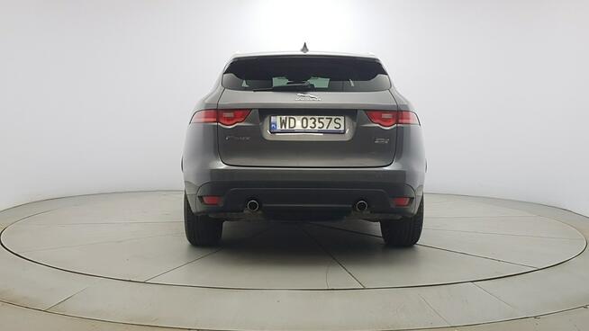 Jaguar F-PACE 2.0 i4D AWD Portfolio ! Z Polskiego Salonu ! Faktura Vat !