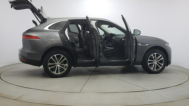 Jaguar F-PACE 2.0 i4D AWD Portfolio ! Z Polskiego Salonu ! Faktura Vat !