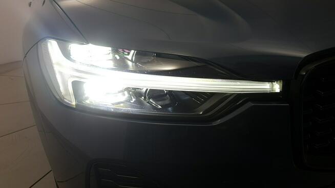 Volvo XC 60 B4 D AWD Plus Dark! Z Polskiego Salonu! Faktura VAT!