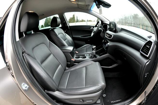 Hyundai Tucson 1.6 GDI 133 KM Lift Navi Klimatronik Kamera Skóra Full Opcja