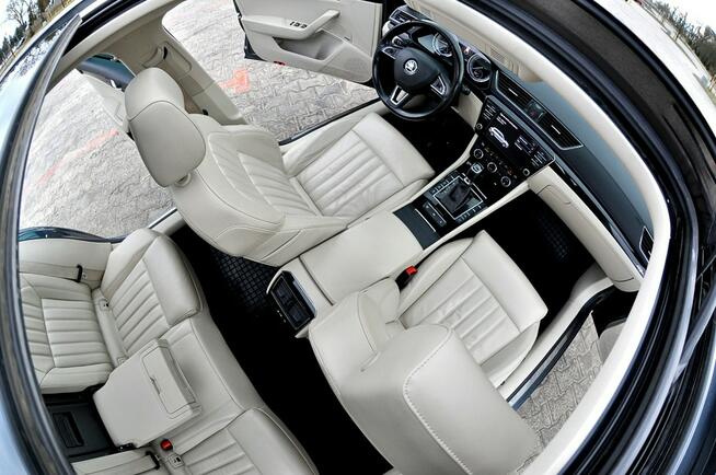 Škoda Superb 2.0TDI 190KM DSG L&K Skóra Panorama Navi Serwis