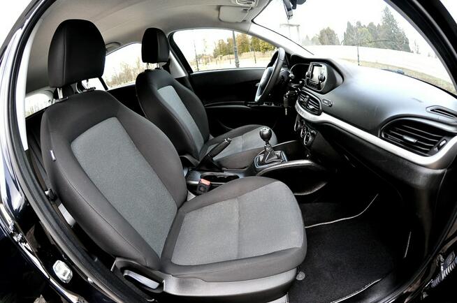 Fiat Tipo 1.4 95KM Climatronic Navi Pdc Grzane Fotele.