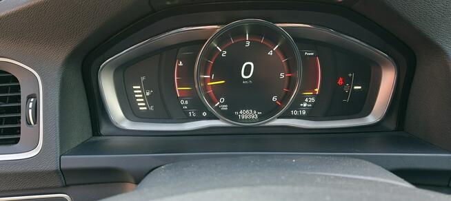Volvo V60 2.0 D3 5-Cylindrów Lift Led Navi Skóra Parktronik
