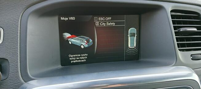 Volvo V60 2.0 D3 5-Cylindrów Lift Led Navi Skóra Parktronik