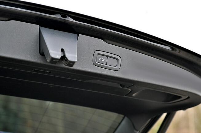 Volvo V60 2.0 D3 150KM Navi FullLed Climatronic Skóra Pdc Serwis