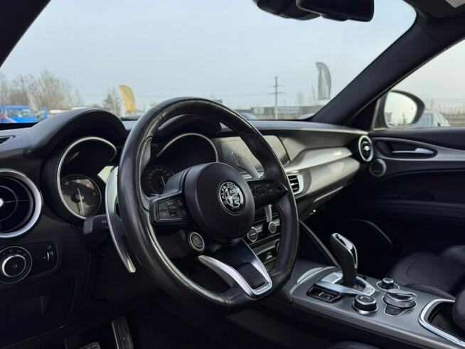 Alfa Romeo Stelvio Harman&Kardon / Panorama / Kamera cofania / Key Less / FV Marża