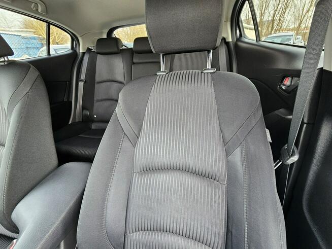 Mazda 3 Grzane fotele, dyfuzor, navi, kamera,wyświetlacz head-up,felgi 18 cali