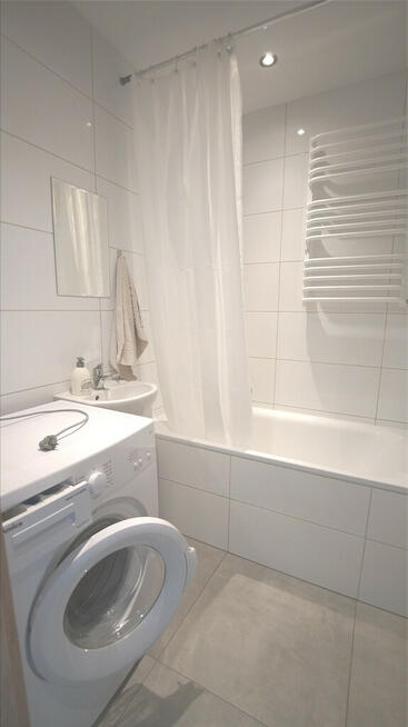 Sprzedaż mieszk. 35 m2. z balkonem 2 piętro, ZWM