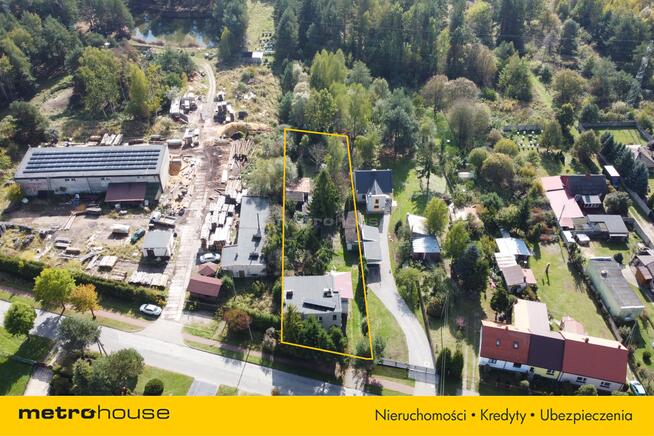 Dwupiętrowy dom dla jednej lub dwóch rodzin