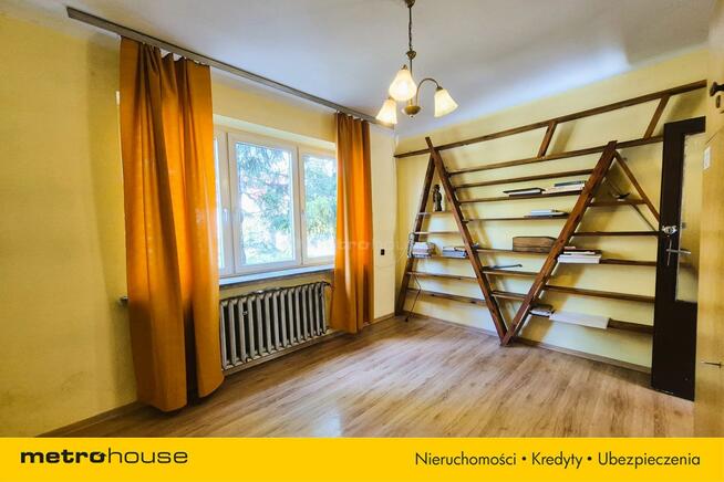 Dwupiętrowy dom dla jednej lub dwóch rodzin