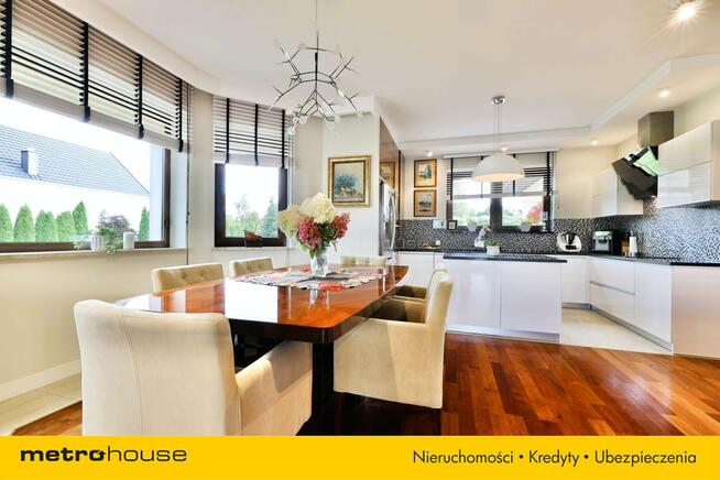 Wyjątkowy dom z basenem oraz stajnią - Kranów