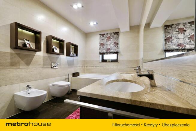 Wyjątkowy dom z basenem oraz stajnią - Kranów