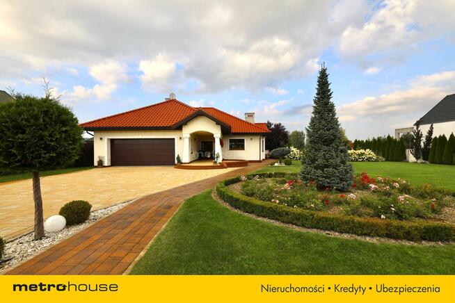 Wyjątkowy dom z basenem oraz stajnią - Kranów