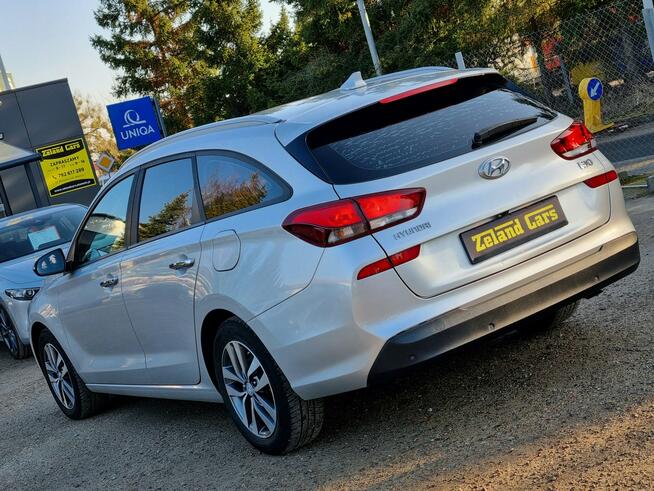 Hyundai i30 1Wł LED Serwis Navi Kamera Parktronic Climatronic Bluetooth Gwarancja!