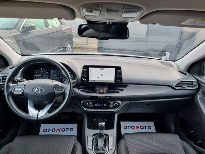 Hyundai i30 1Wł LED Serwis Navi Kamera Parktronic Climatronic Bluetooth Gwarancja!