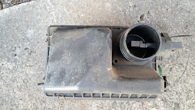 Sprzedam obudowę filtra powietrza fiat stilo 1,9jtd