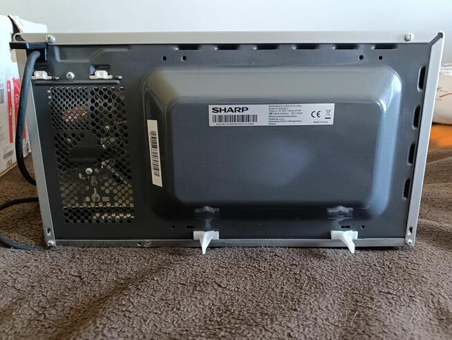 Kuchenka mikrofalowa Sharp YC-MG02E-S Grill 800W