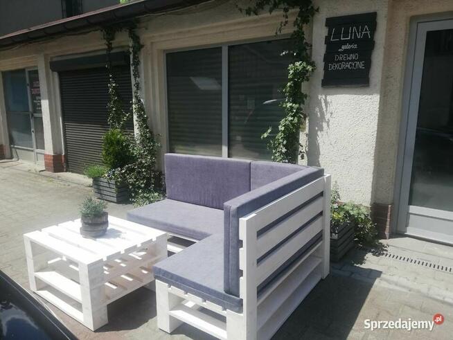 Narożnik na wzór palet