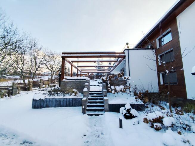 Nowoczesna willa 221m2, automatyka, na działce 15a