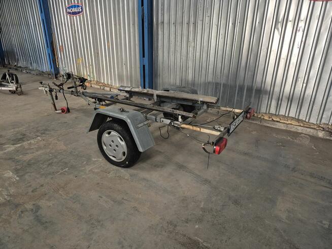 Opel Zafira, Ford Transit Connect, przyczepy lekkie - 3 szt.