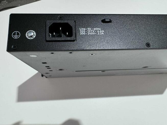 Syndyk sprzeda używane urządzenia sieciowe: routery, switche