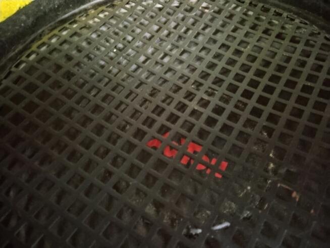 Tuba basowa Axton -jbl .