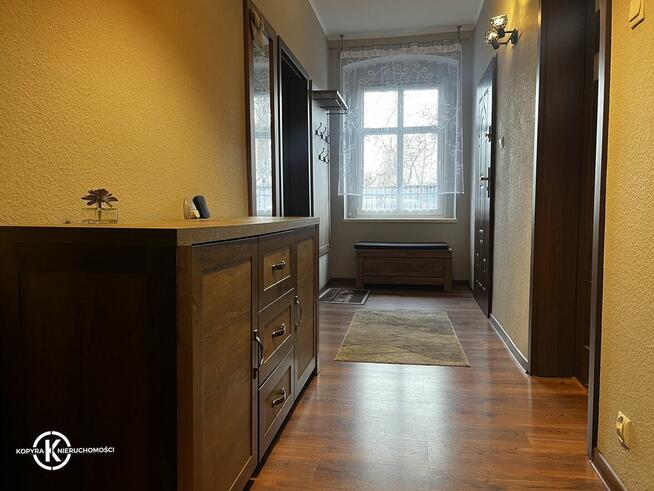 Na sprzedaż 2-pokojowe mieszkanie na parterze