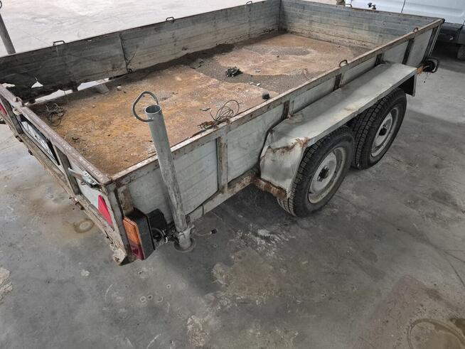 Opel Zafira, Ford Transit Connect, przyczepy lekkie - 3 szt.