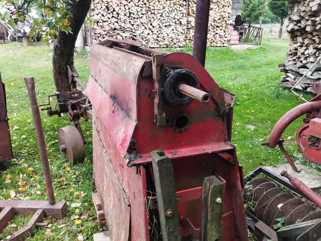 Gardziel kombajnu Massey Ferguson 520