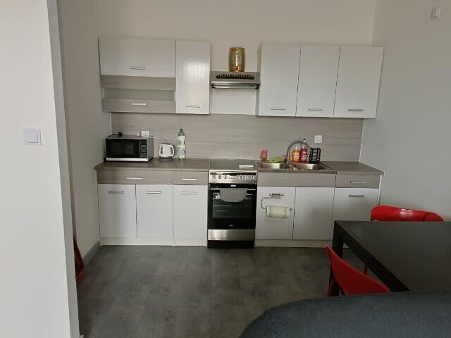 Mieszkanie wynajmę prywatnie, na biuro