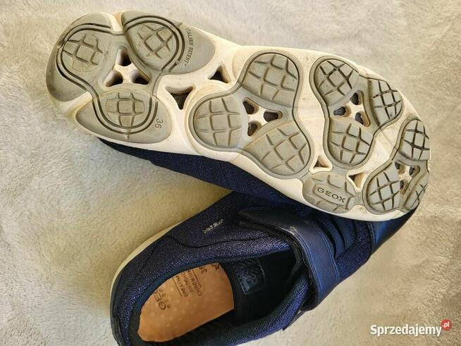 Geox (36) Granatowe. Dł. wkładki 23.5cm. Stan BDB
